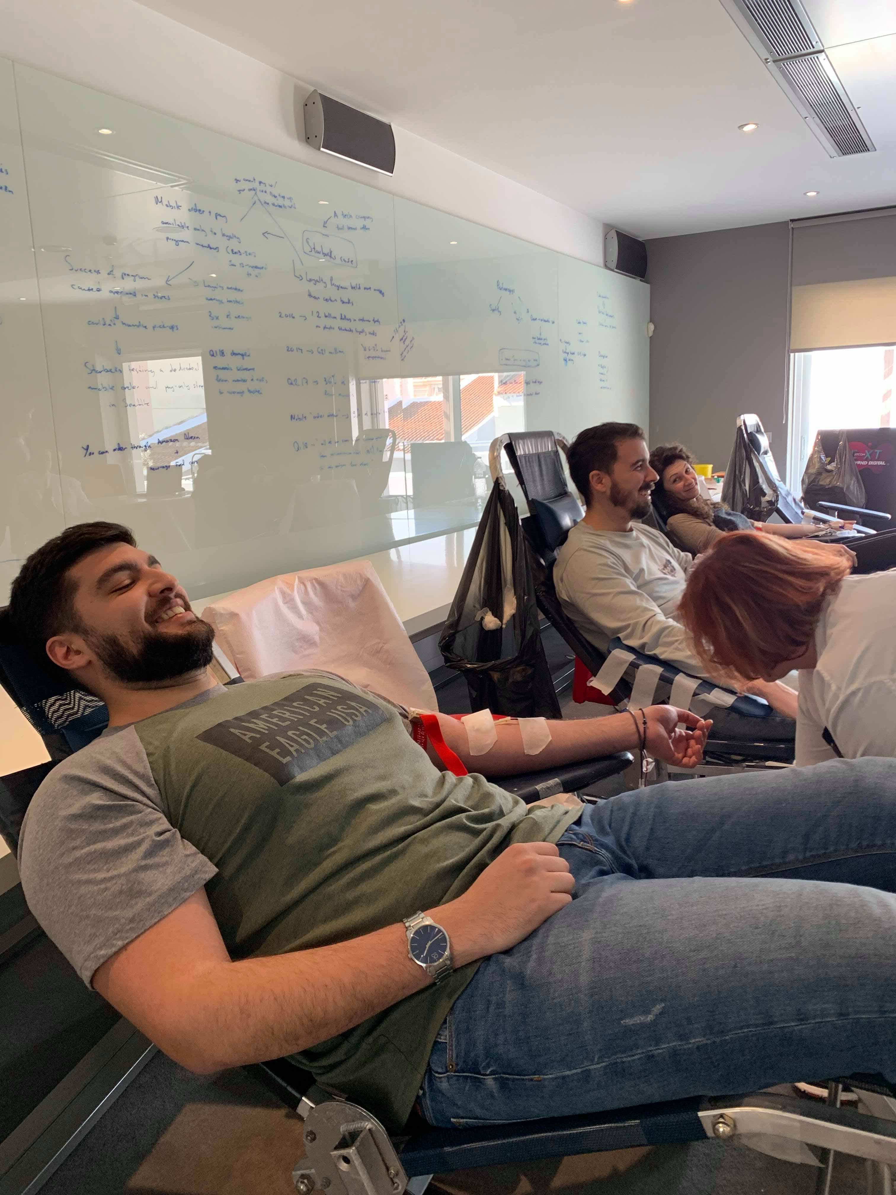 Medical staff at the ATCOM blood donation session